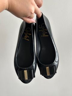 So fab shop jelly shoes
