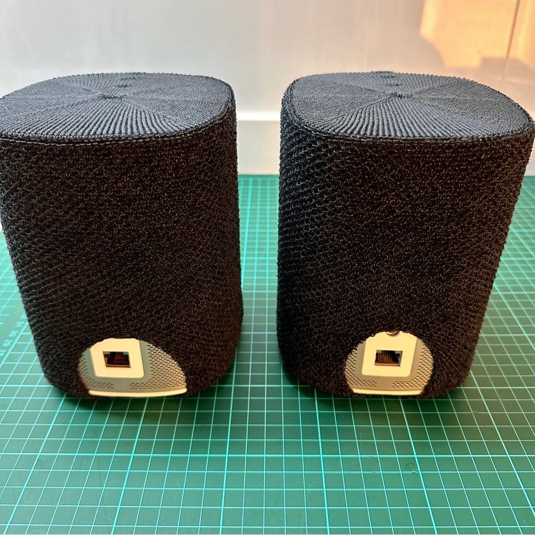 Sonos Play One White With Black Covers x2 Available Audio Soundbars Sonos play one white with black covers x2 available audio soundbars