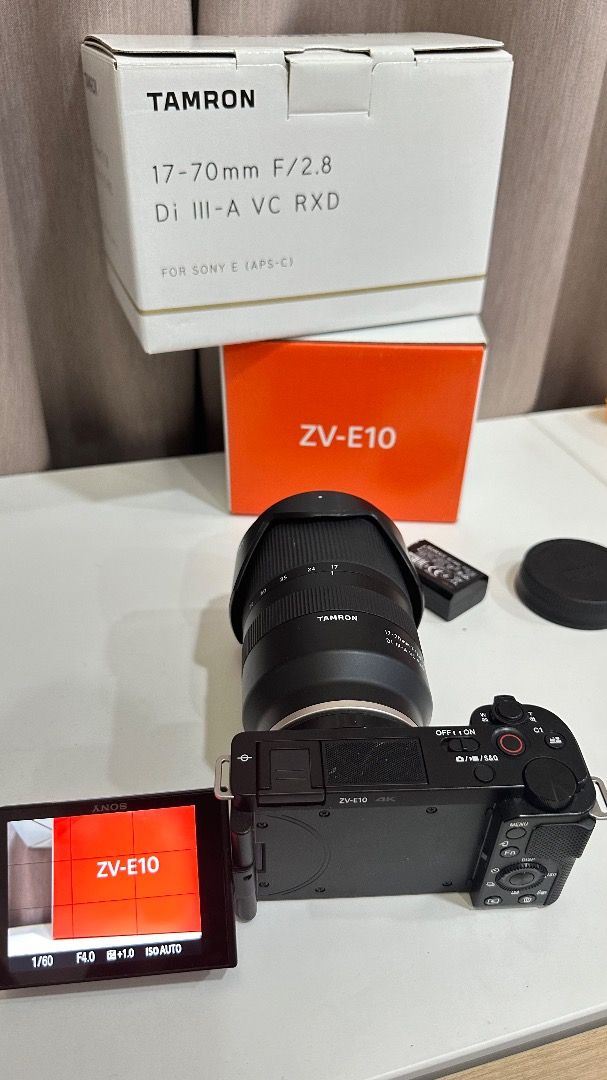 Sony ZV-E10 + Tamron 17-70mm f2.8 