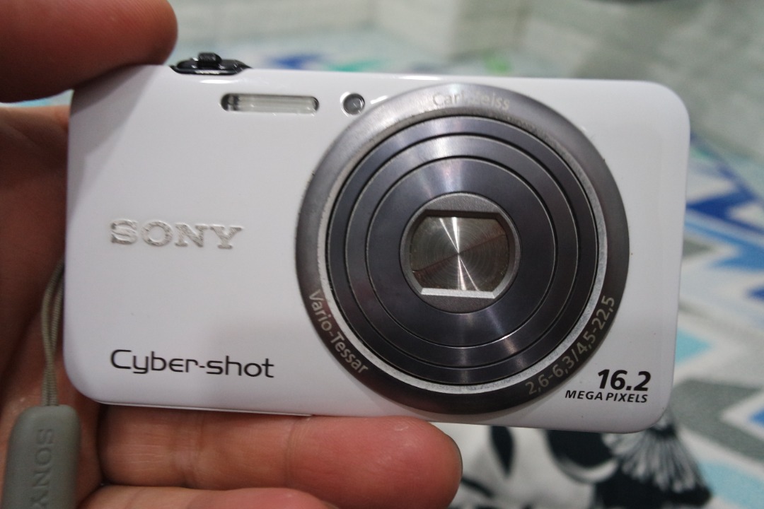 sony cybershot dsc wx7, Photography, Cameras on Carousell