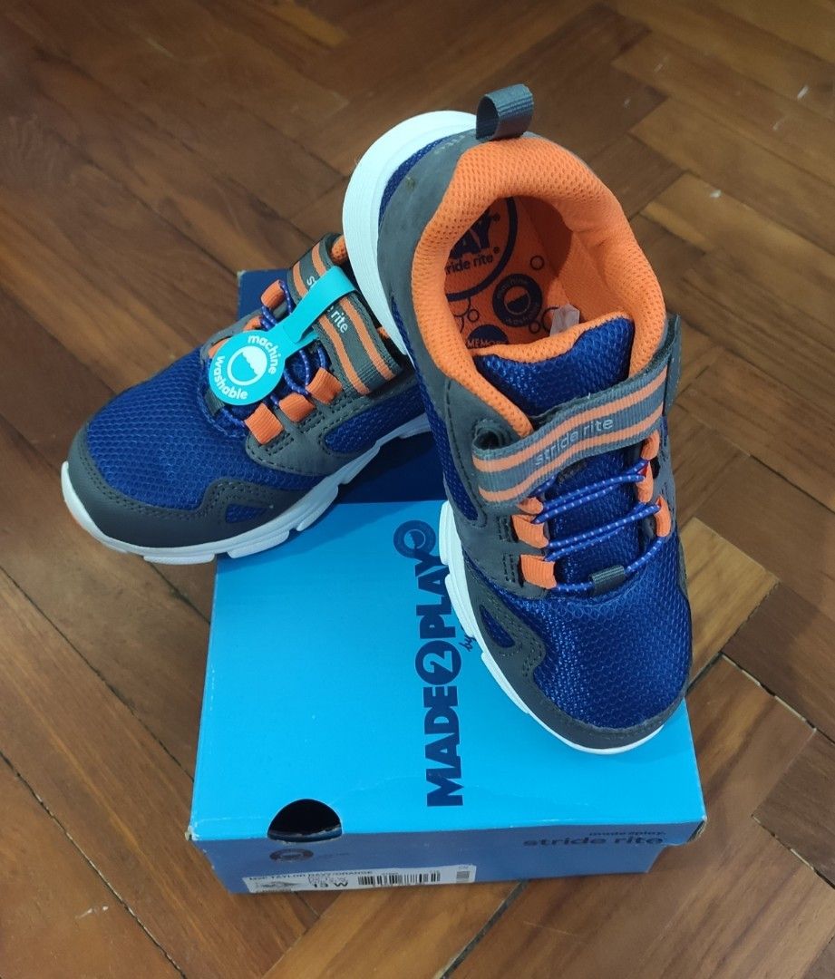 Stride rite deals play shoes
