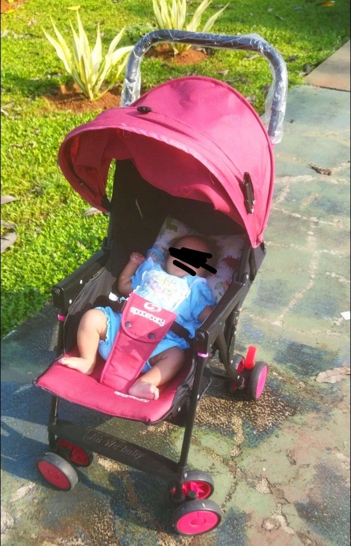 Stroller ringan murah meriah merk Spacebaby