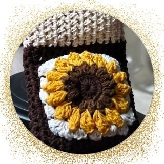 Sunflower Crochet handphone sling pouch