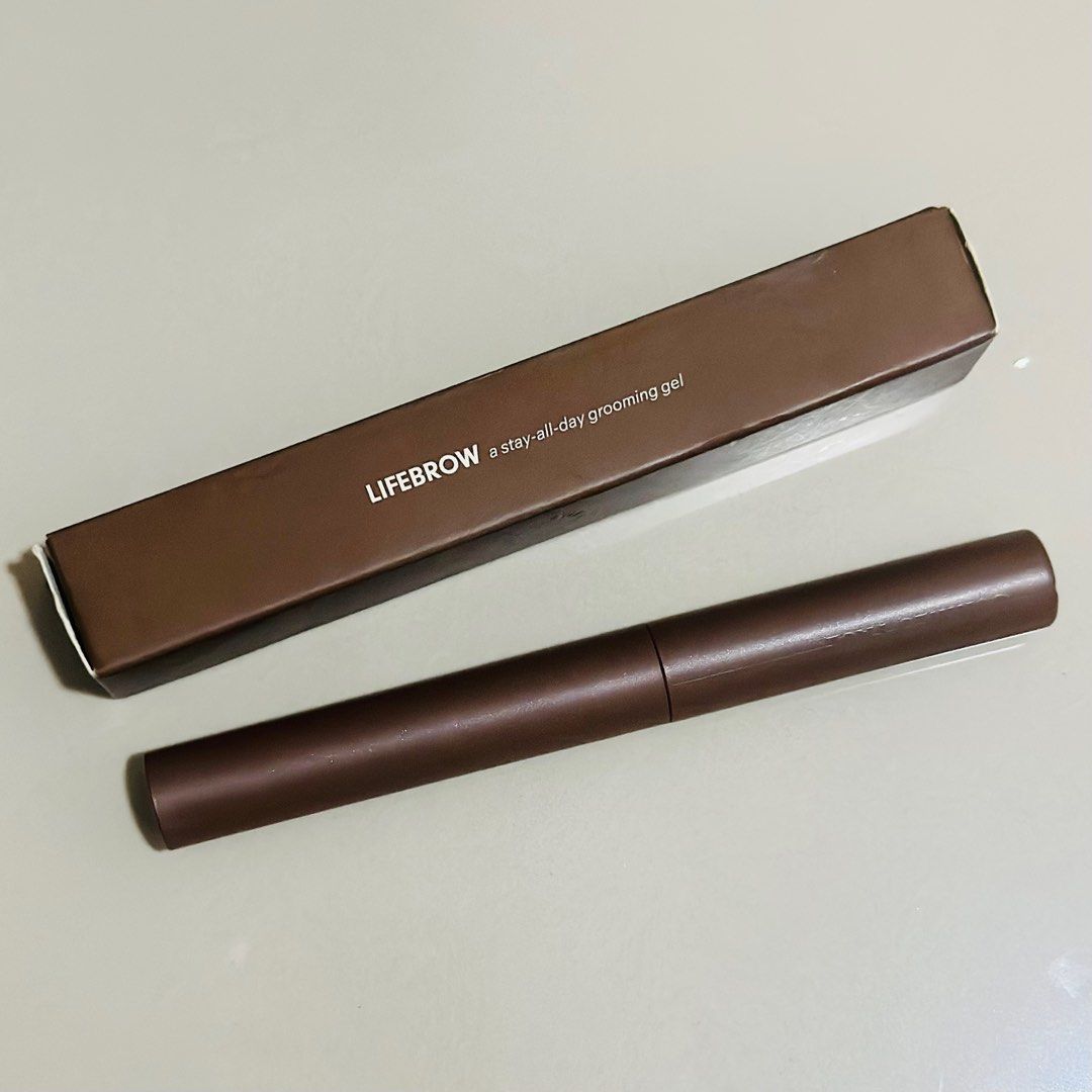 Sunnies Face Life Brow (Category: Makeup) located in Muntinlupa City. Submitted by elee_dr (Listing ID 1256620230, Image 1). Description: Almost new /just swatch Shade: Warm Brown.