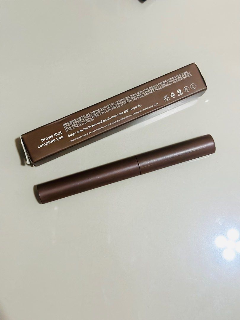 Sunnies Face Life Brow (Category: Makeup) located in Muntinlupa City. Submitted by elee_dr (Listing ID 1256620230, Image 2). Description: Almost new /just swatch Shade: Warm Brown.
