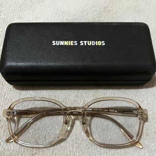 Shiro+ in Pale Nude with Sun + Screen (SUNNIES SPECS)