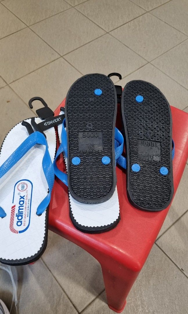 T9000 Old School Slipper