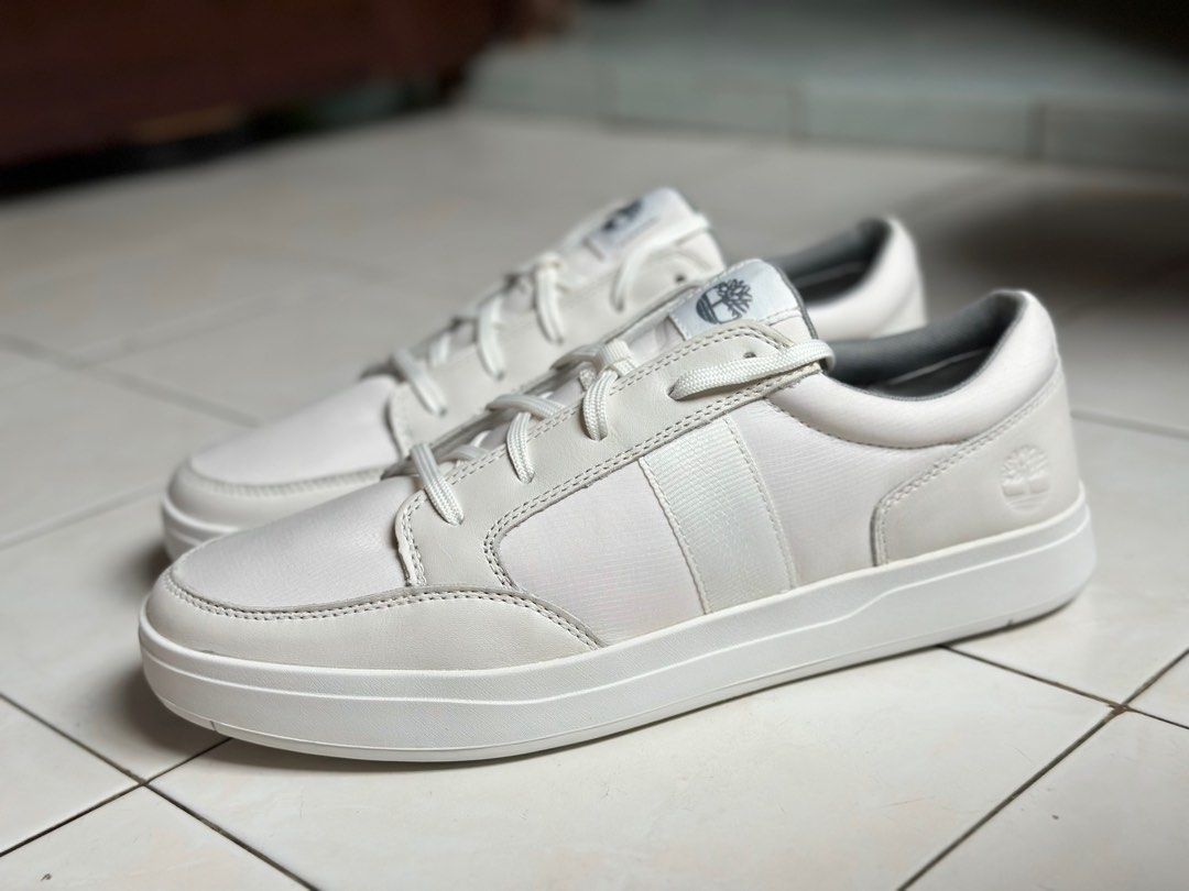 White casual shoes hot sale low price