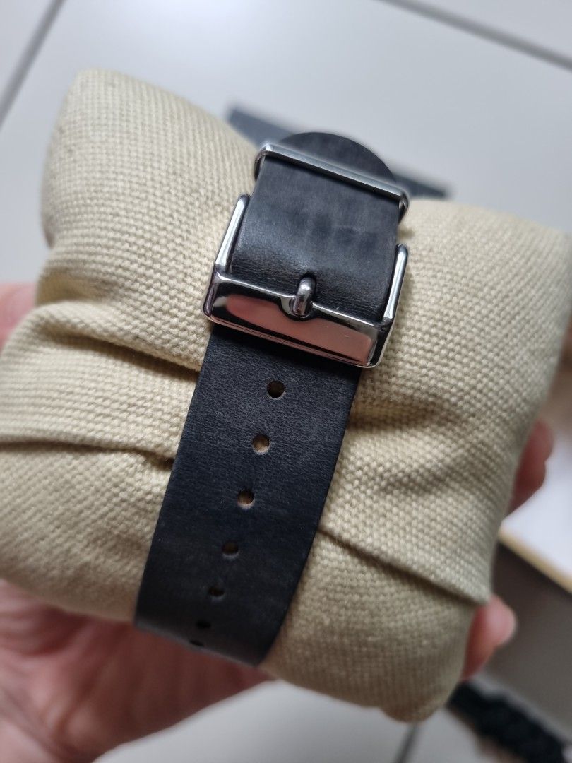 Timex watch TW2P91300 Luxury Watches on Carousell