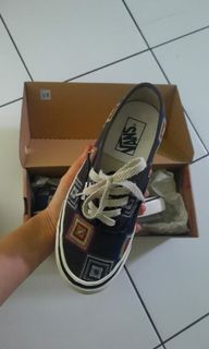(Titipan bantu sahabat) ORI Vans Authentic Dx Granny Check Black etnik Size 38 beli di PVJ