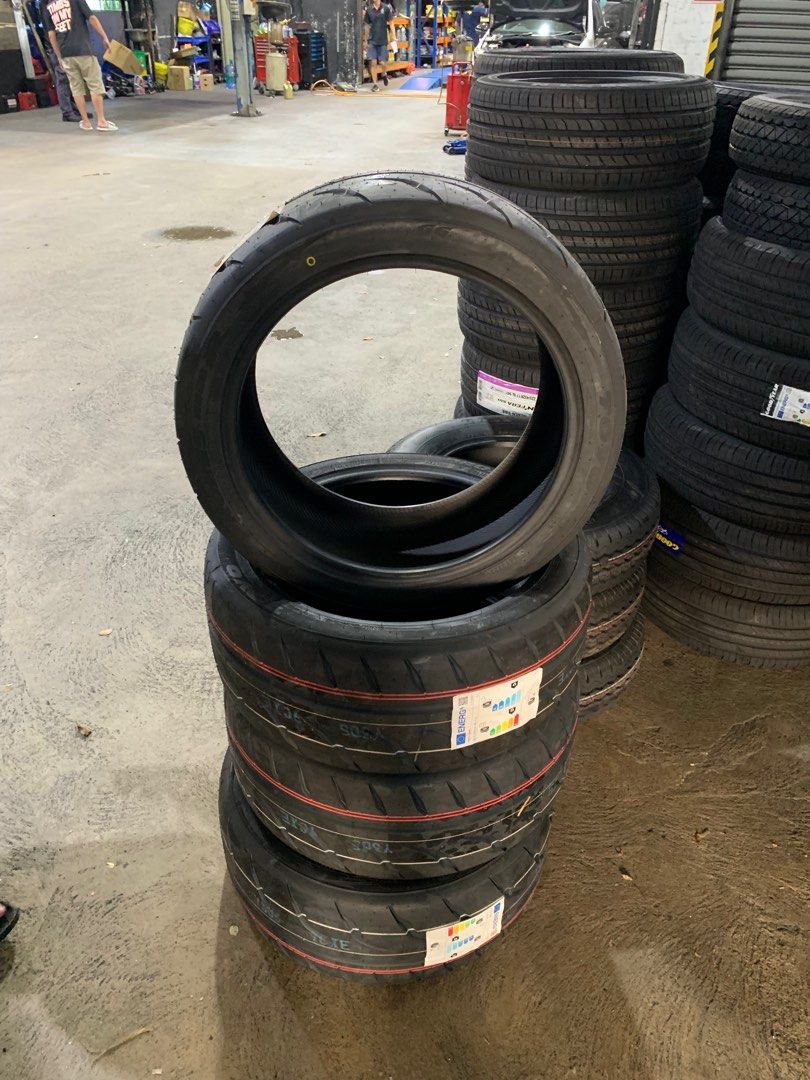 Toyo Proxes R888R 235/40/18, Car Accessories, Tyres  Rims on Carousell