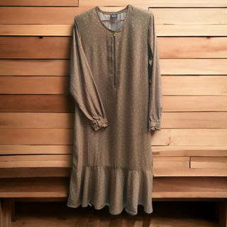 (Category: ) located in . Submitted by za_refreshcloset (Listing ID 1256636427, Image 1). Description: .