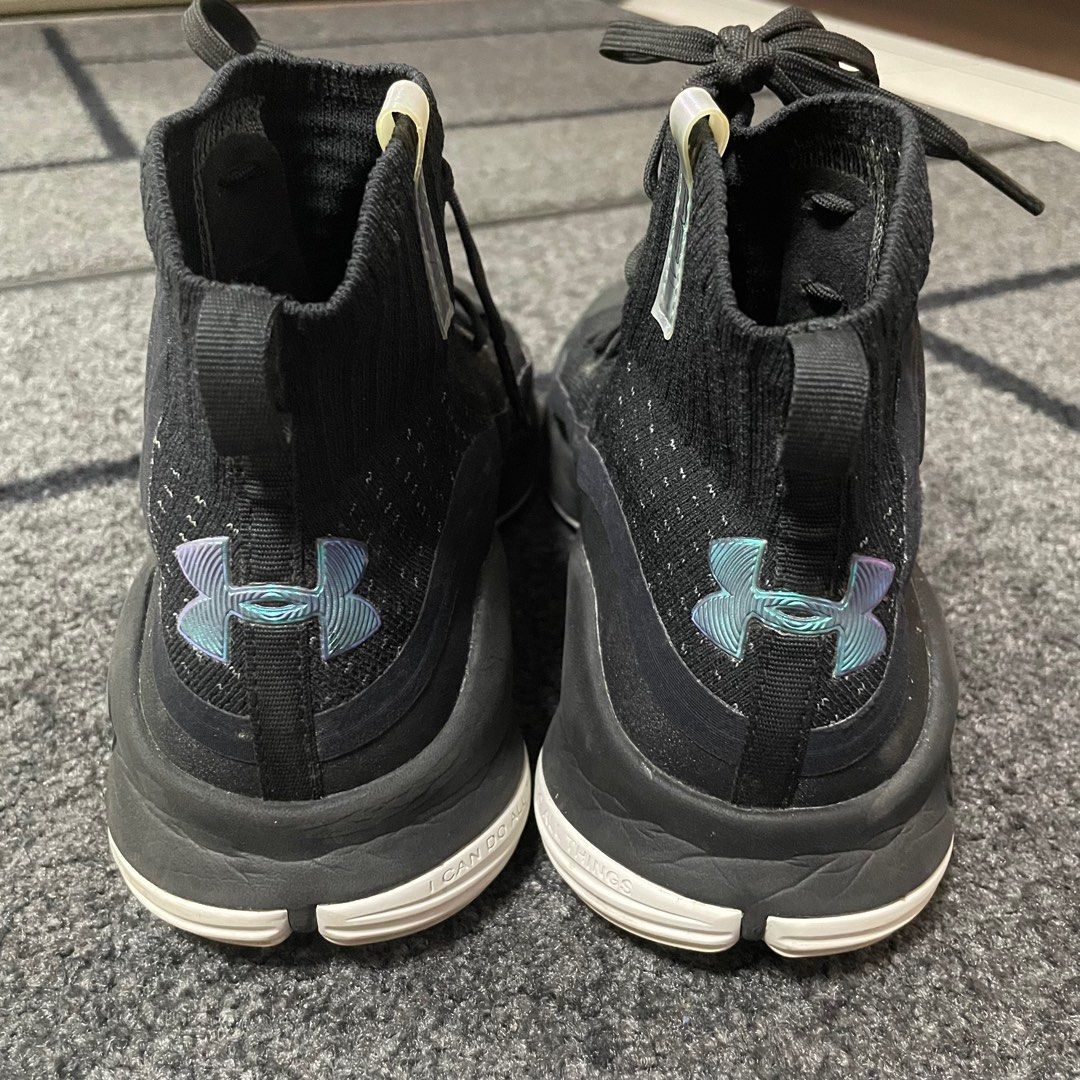 UA Curry 3c