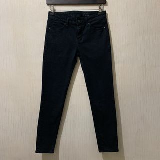 Uniqlo - skinny size 25