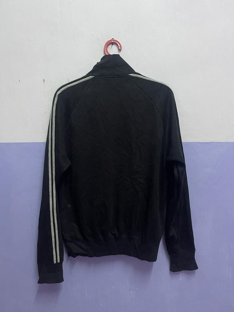 Uniqlo online track jacket