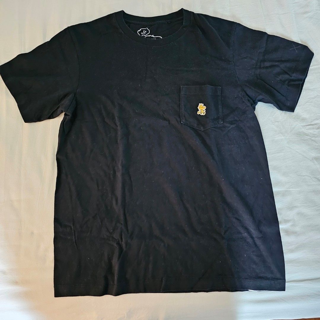 kaws x peanuts t shirt