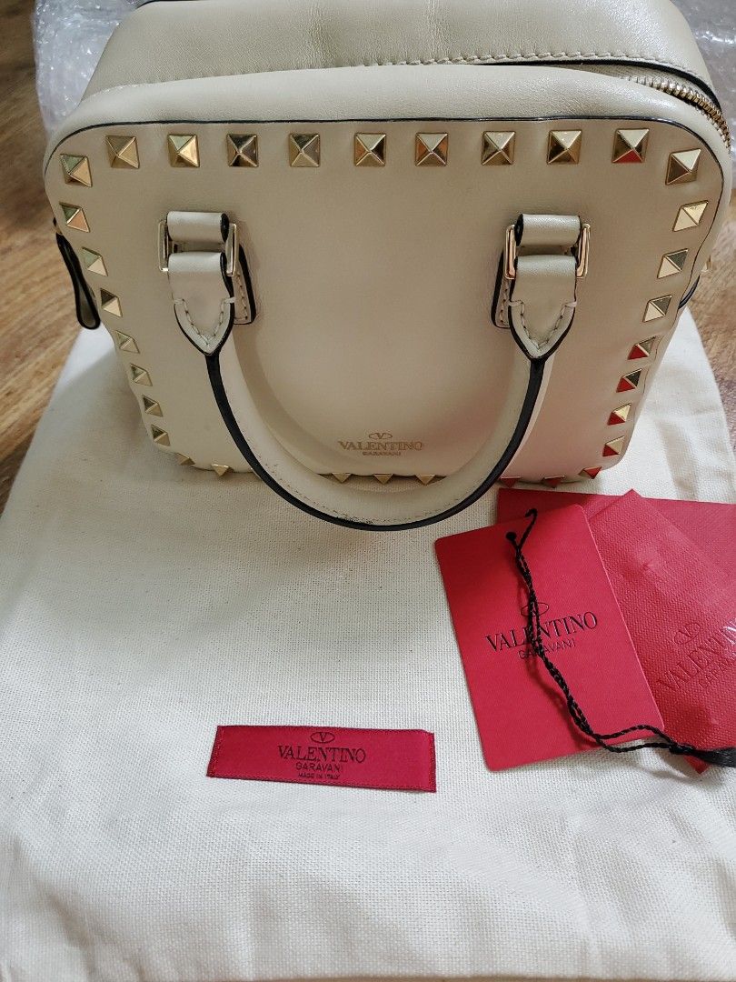 White valentino hotsell handbag