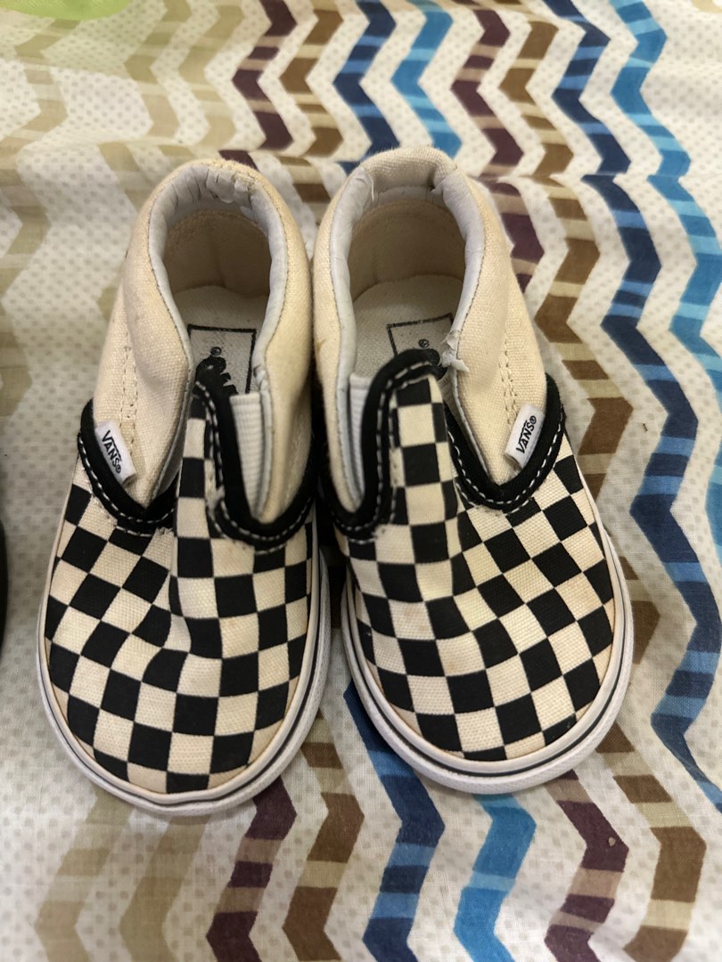 Vans checkered baby shoes store