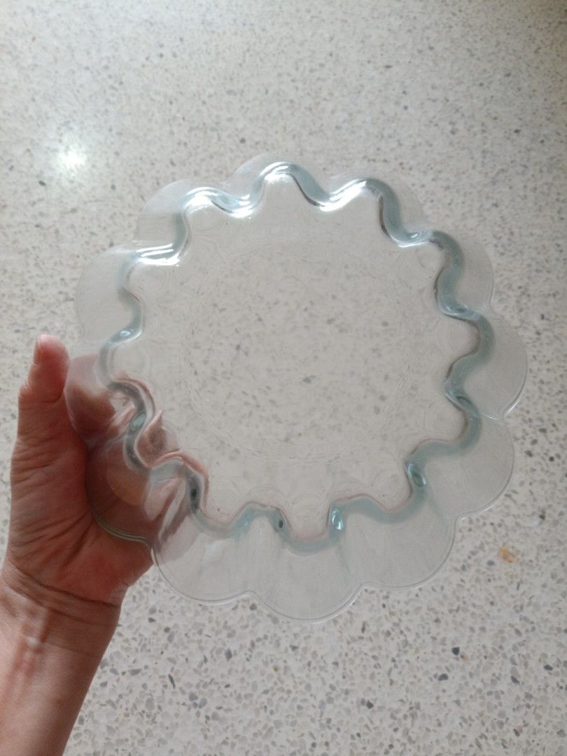 Vintage Pyrex France 20cm fluted glass bowl for agar jelly, Hobbies