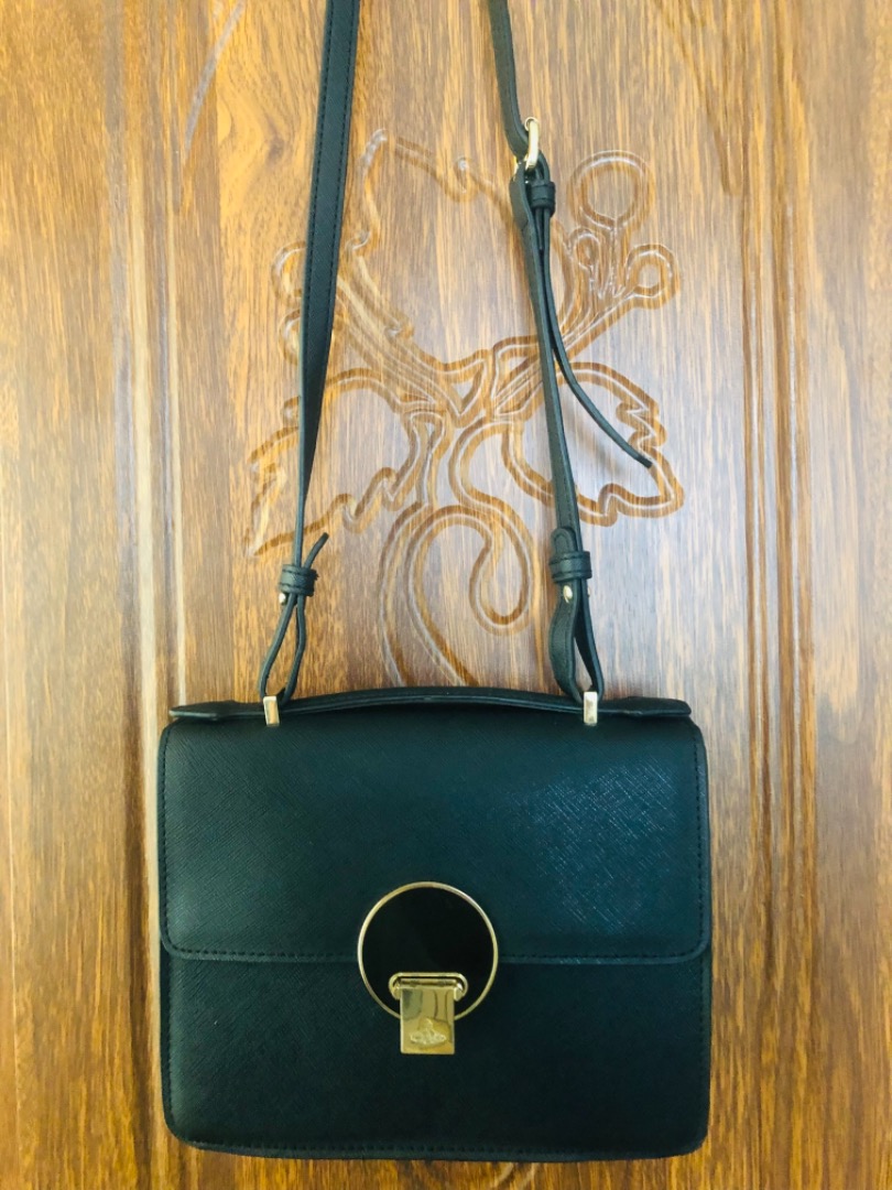 VIVIENNE WESTWOOD SMALL OPIO SAFFIANO BAG Luxury Bags Wallets