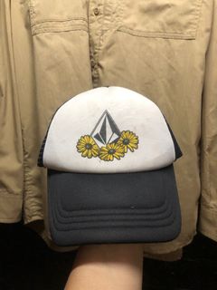 (Category: ) located in . Submitted by GabineteThriftShop (Listing ID 1256589683, Image 1). Description: .