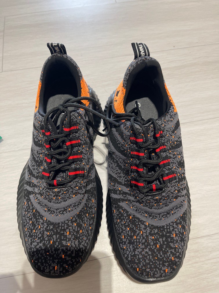 Walking Tall Gavino Sneakers Men s Fashion Footwear Sneakers on Carousell