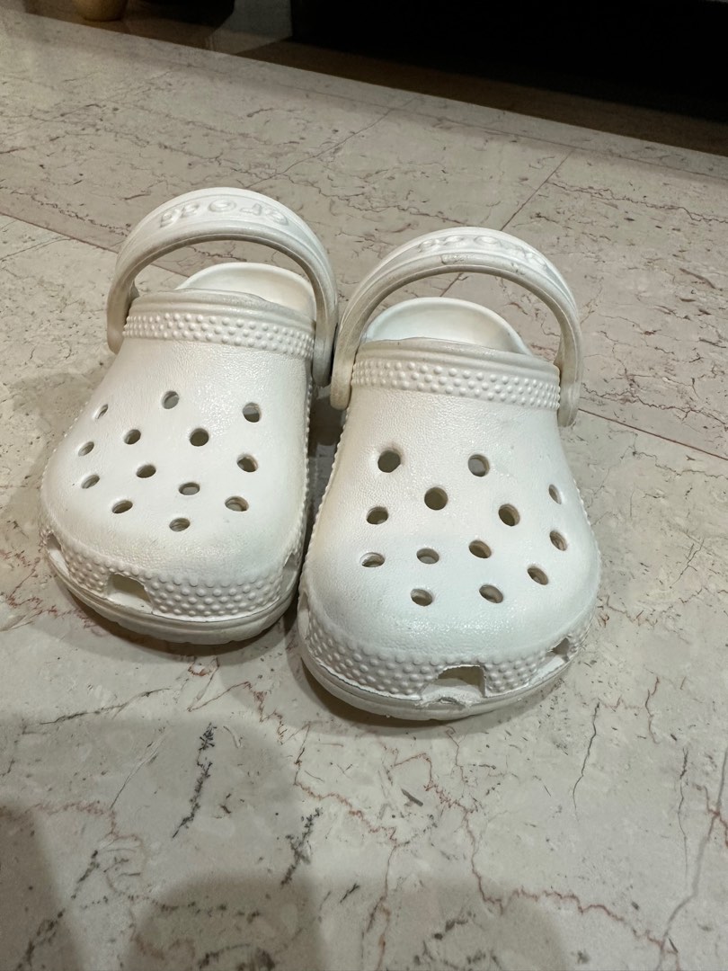White Crocs C6 for kids toddlers babies