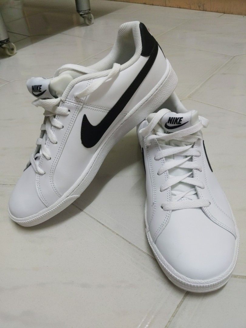 White shoes Men s Fashion Footwear Sneakers on Carousell