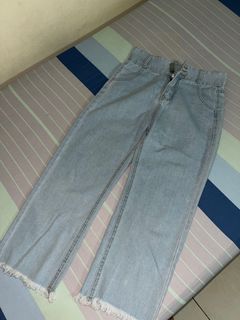 (Category: ) located in . Submitted by sheemochi (Listing ID 1256526538, Image 1). Description: .