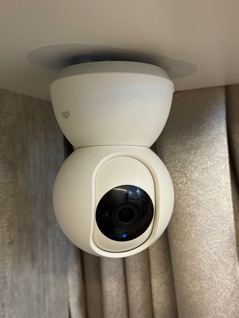 Xiaomi CCTV wall mount( without drilling ), Furniture & Home Living ...