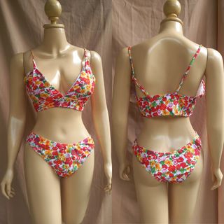(Category: ) located in . Submitted by nativebikini (Listing ID 1256472573, Image 1). Description: .