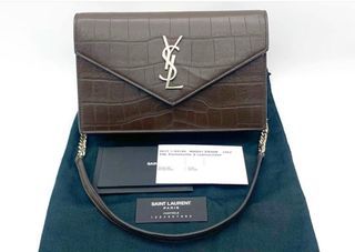 Saint Laurent - Uptown Chain Wallet - Black Grained Leather - GHW -  Pre-Loved