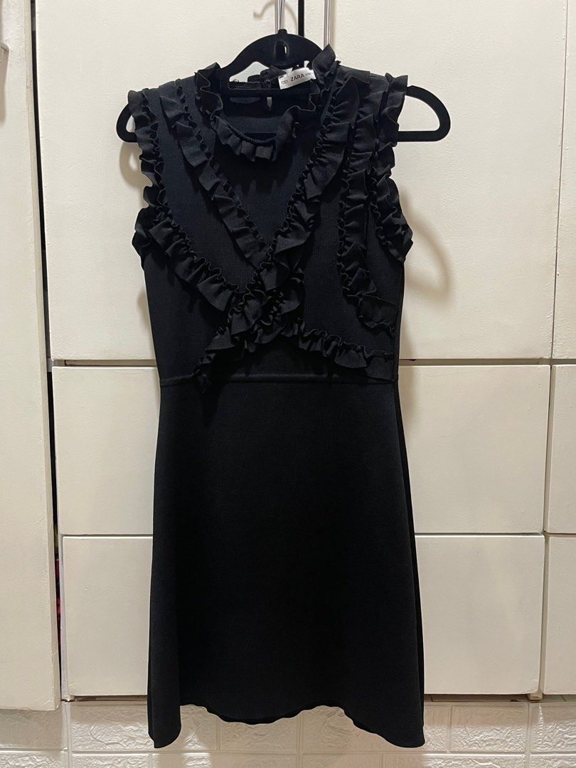 Zara Knit Black Ruffle Dress, Women's Fashion, Dresses & Sets, Dresses on Carousell Zara Knit Black Ruffle Dress, Women's Fashion, Dresses & Sets, Dresses on Carousell
