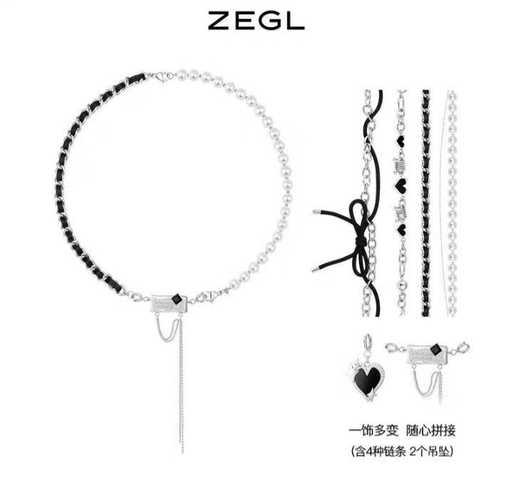 Cool necklaces hotsell for girlfriend