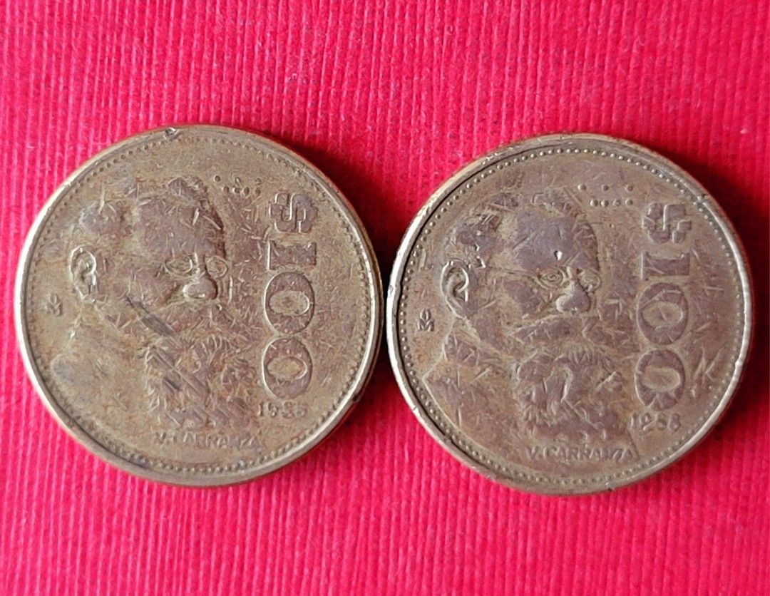 034早期墨西哥各年代黃金色（100披索）錢幣（2枚合拍，保真，美品）。, 書籍、休閒與玩具, 收藏、紀念品, 錢幣、紙鈔在旋轉拍賣