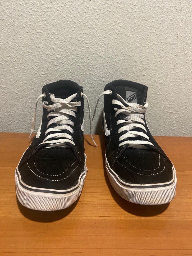 2 Pairs of Vans selling Cheap