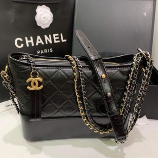 Chanel Gabrielle Medium Hobo Bag in Black Distressed Calfskin Leather &  mixed hardware (Series 25)