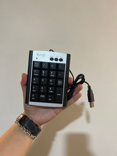 數字鍵盤 Numeric keypad63008485337089110