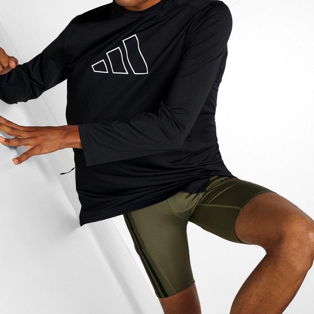 Adidas Aeroready TechFit 3-Stripes Men's Training Tights/ Compression  Shorts, Men's Fashion, Activewear on Carousell