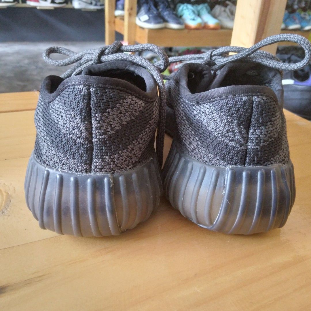 ADIDAS YEEZY Women s Fashion Footwear Sneakers on Carousell