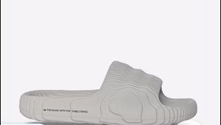 (Category: ) located in . Submitted by sneakerhead333 (Listing ID 1256685743, Image 1). Description: .