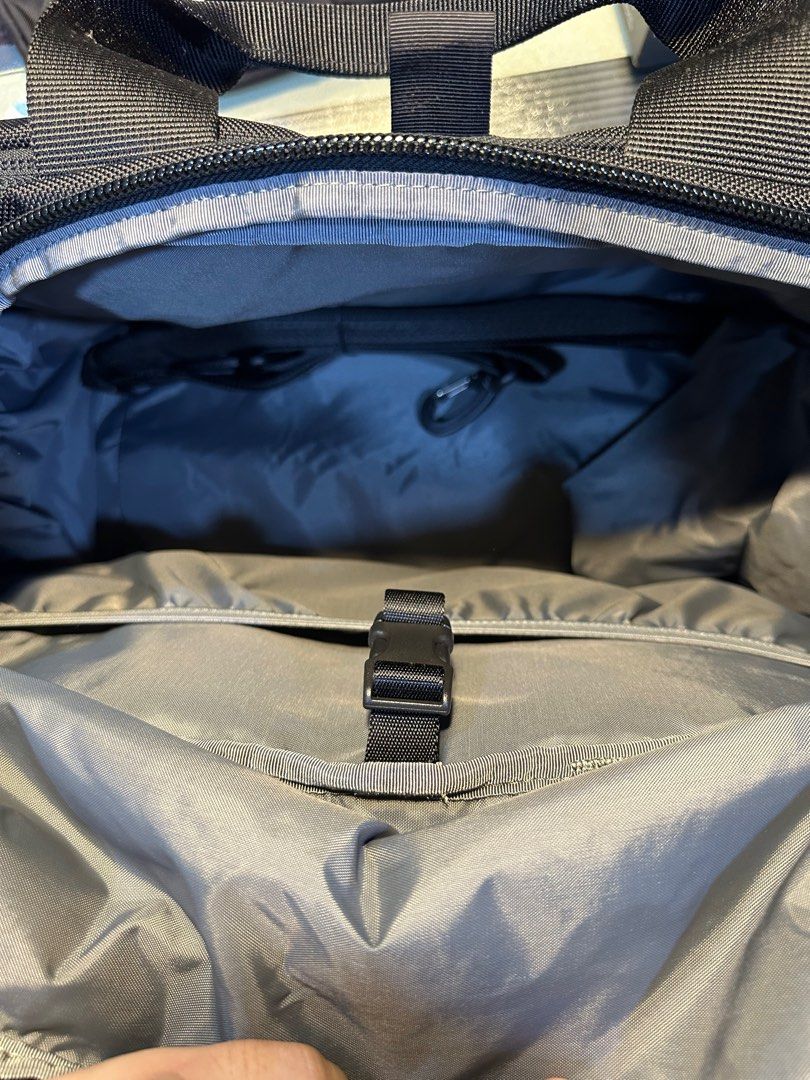 Aer Gym Duffel Bag 3, Men's Fashion, Bags, Sling Bags on Carousell