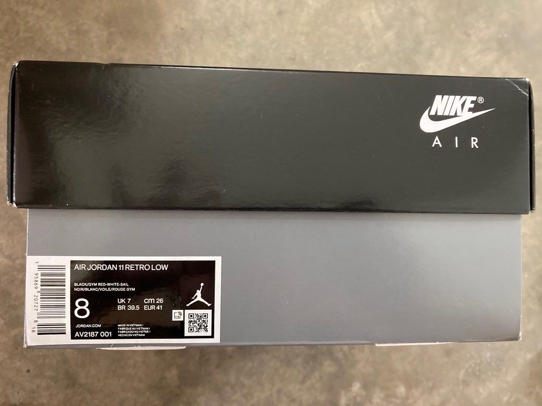 Jordan 11 retro deals low noir et blanc