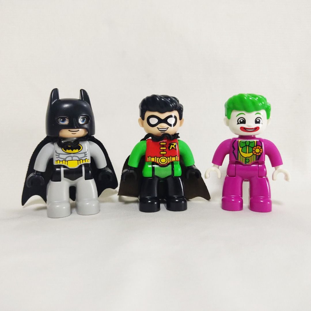 Duplo hotsell superhero figures