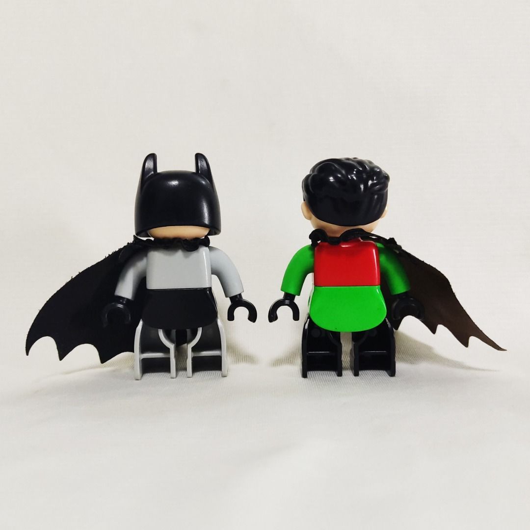Duplo deals batman figure