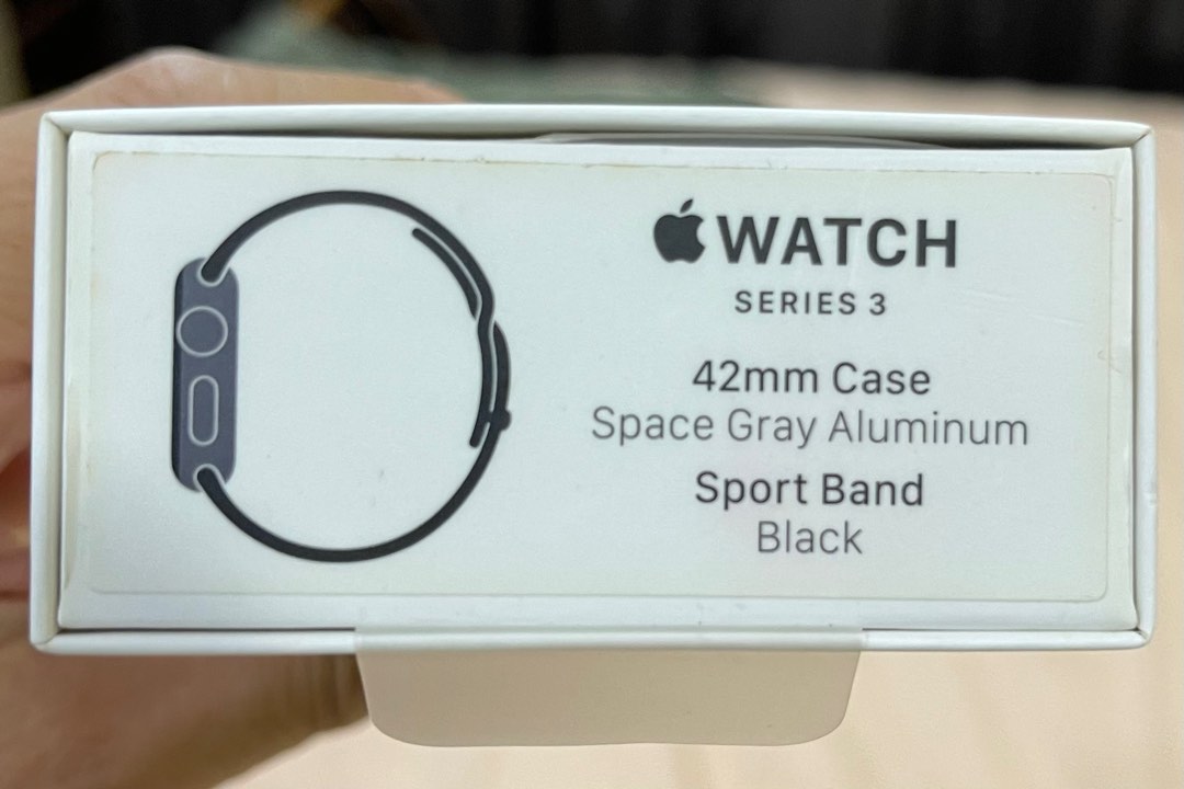 Apple Watch Series 3 42mm GPS in Space Gray Mobile Phones