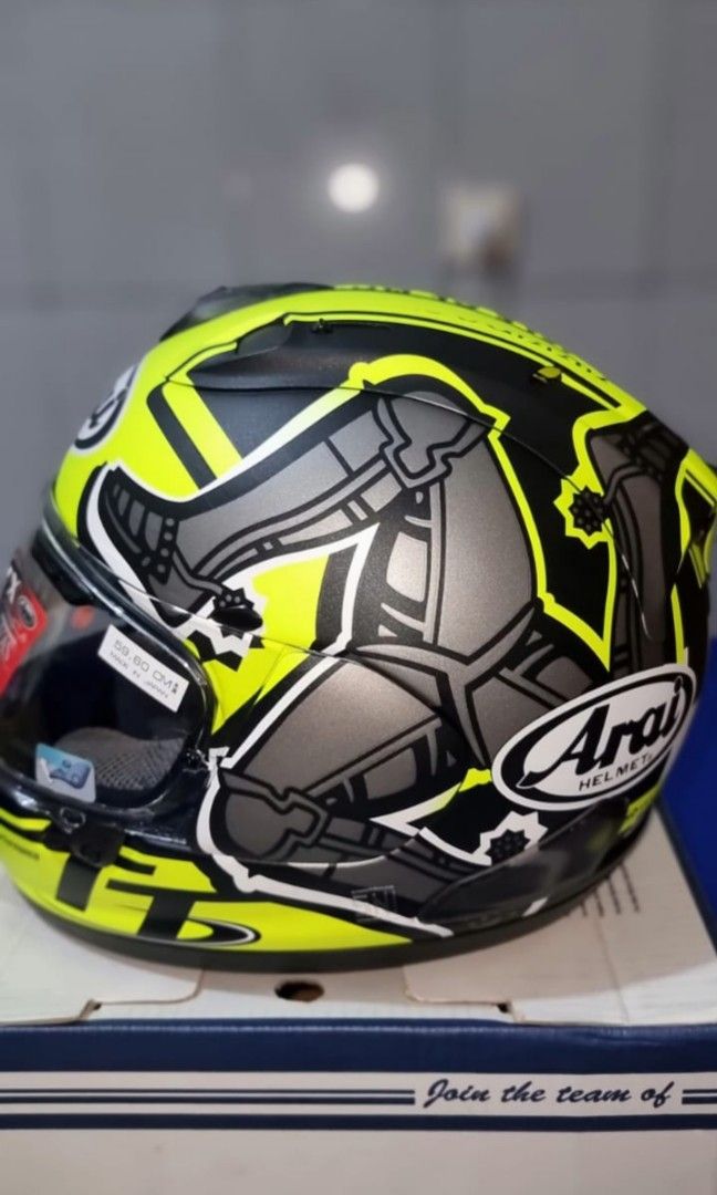 Arai iom hot sale tt 2019