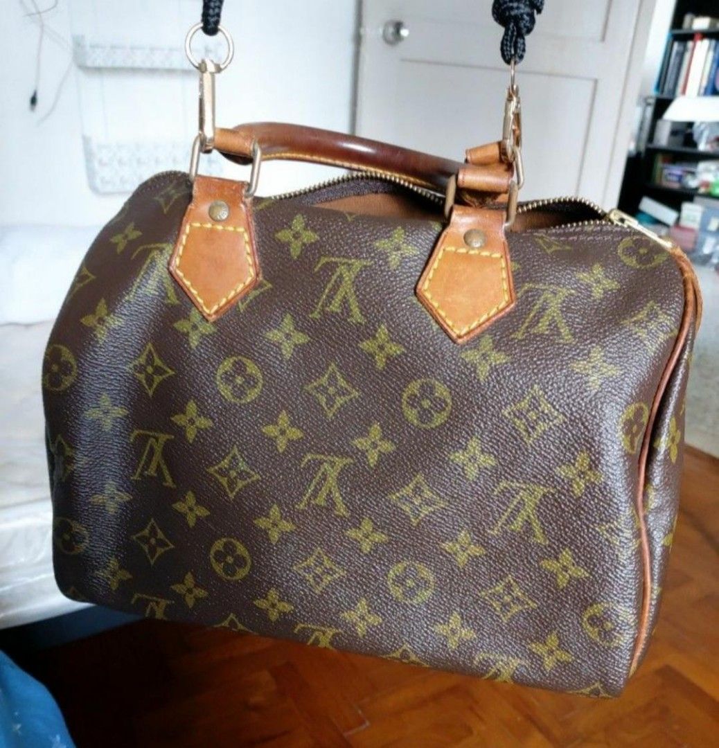 Authentic Vintage Louis Vuitton LV Speedy 30, Luxury, Bags & Wallets on  Carousell
