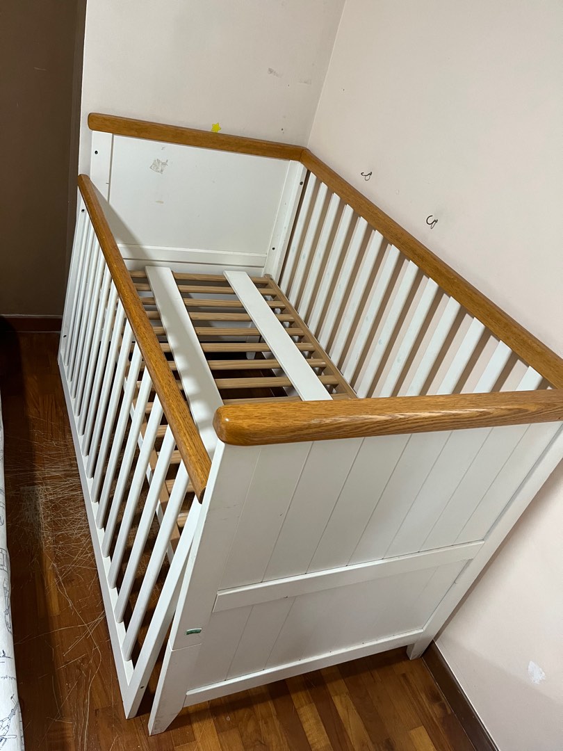 Mamas and papas hotsell prairie cot bed