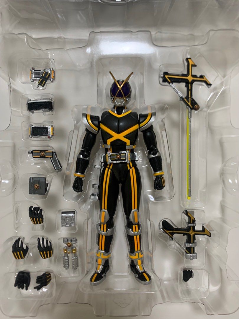 Bandai s.h.figuarts SHF Masked Rider KAIXA 913 glowing stage set